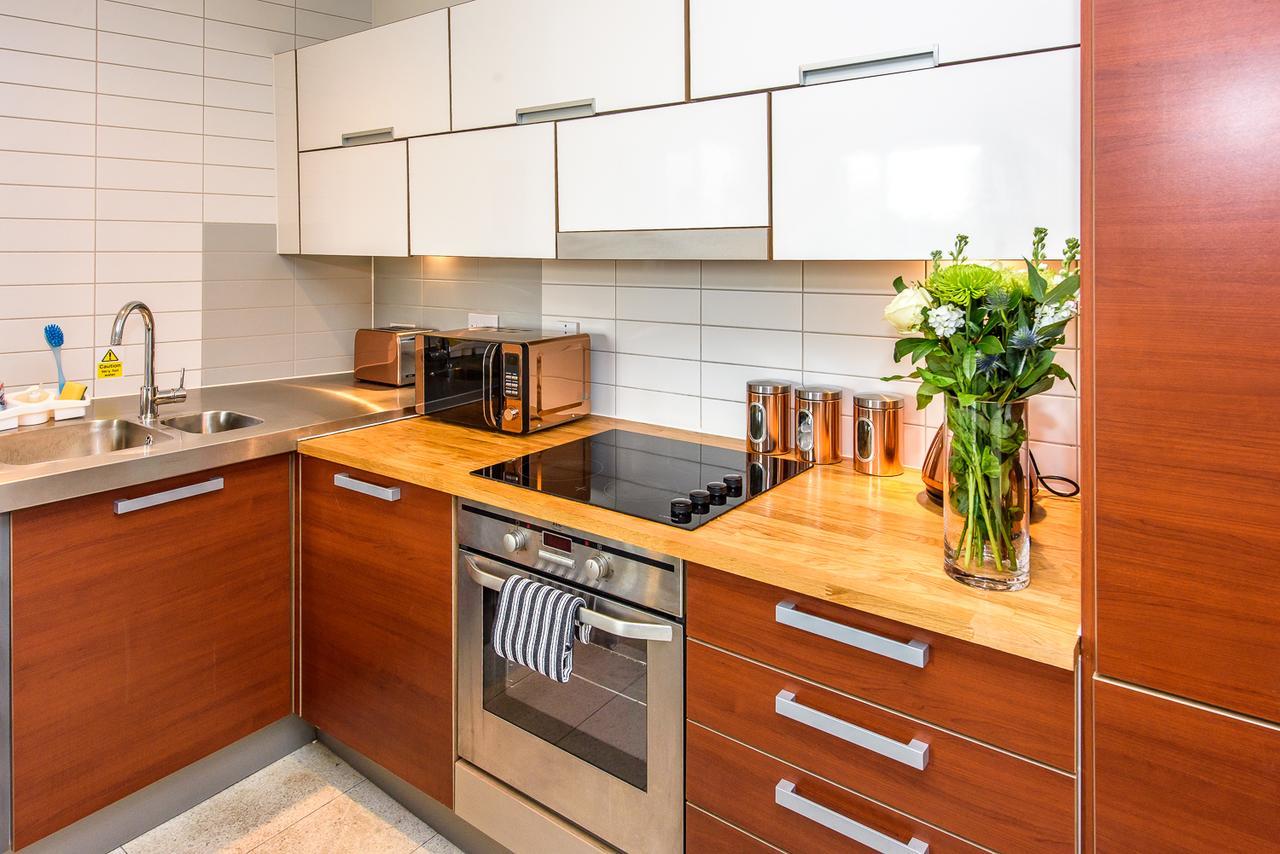 Approved Serviced Apartments Skyline แมนเชสเตอร์ ภายนอก รูปภาพ