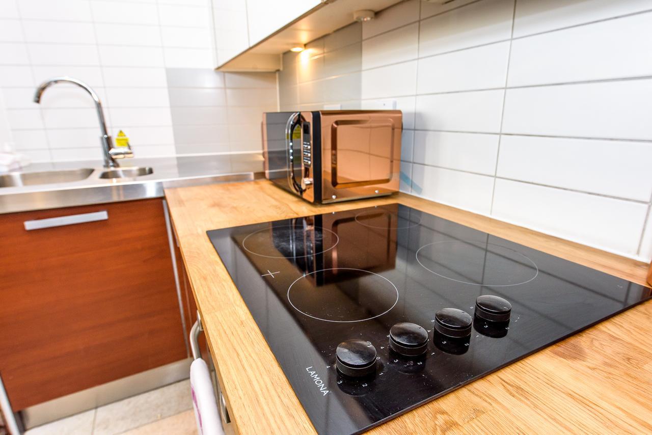 Approved Serviced Apartments Skyline แมนเชสเตอร์ ภายนอก รูปภาพ